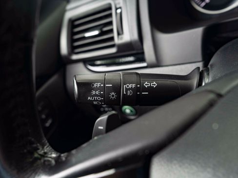 Used 2020 Honda Pilot Elite image 24