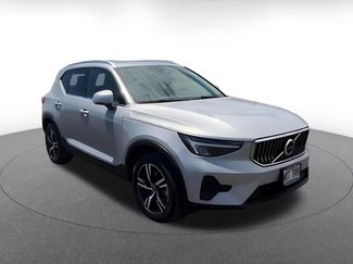 Used 2024 Volvo XC40 B5 Core AWD/4WD video 2