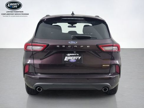 Used 2023 Ford Escape ST-Line w/ Tech Pack #1 AWD/4WD image 4