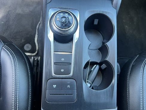 Used 2022 Ford Escape SEL image 31