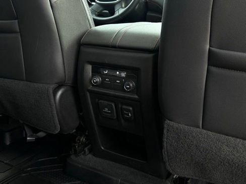 Used 2023 Chevrolet Traverse RS w/ LPO, Floor Liner Package AWD/4WD image 23