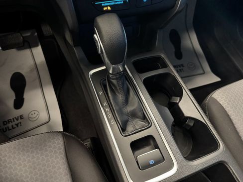 Used 2018 Ford Escape SE AWD/4WD image 16