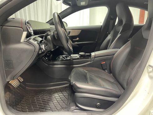 Used 2023 Mercedes-Benz CLA 250 4MATIC image 20