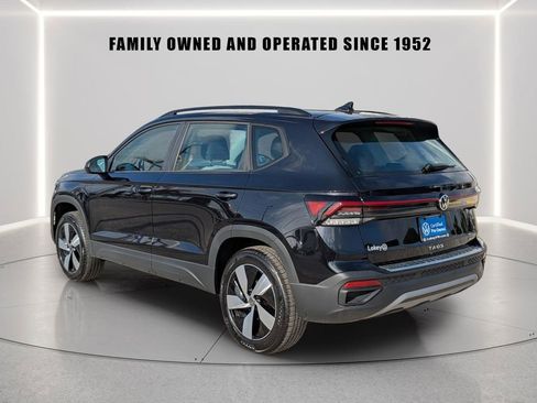 Used 2025 Volkswagen Taos S AWD/4WD image 4