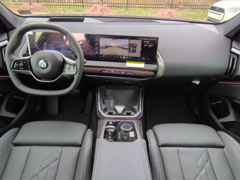 Used 2026 BMW X3 xDrive30i w/ Premium Package AWD/4WD image 16