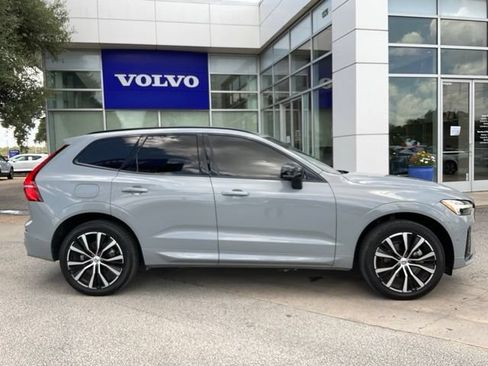 Certified 2024 Volvo XC60 B5 Plus w/ Protection Package Premier AWD/4WD image 8