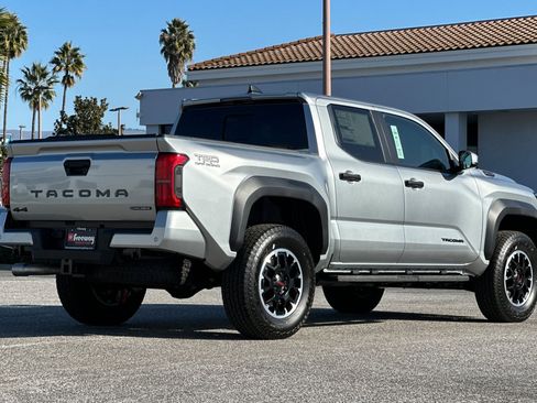 New 2025 Toyota Tacoma TRD Off-Road image 4