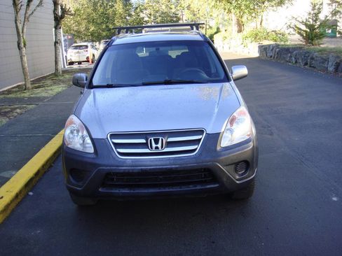 Used 2005 Honda CR-V EX image 3