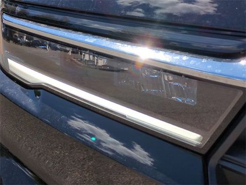 New 2025 Honda Pilot EX-L image 9