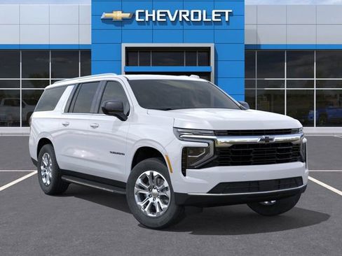 New 2026 Chevrolet Suburban LS image 7