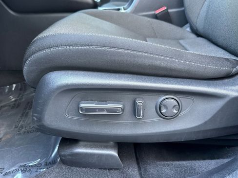 Used 2024 Honda CR-V EX image 13