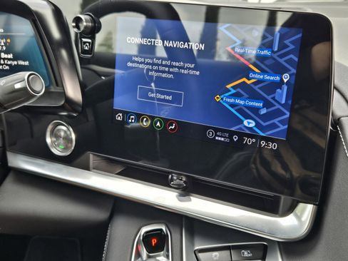 Used 2023 Chevrolet Corvette Stingray Preferred Cpe w/ 2LT image 12