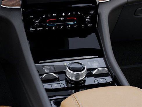 New 2025 Jeep Grand Cherokee Summit image 24