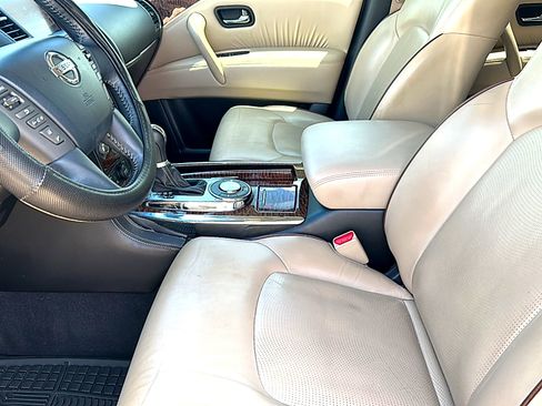 Used 2018 Nissan Armada Platinum RWD image 13