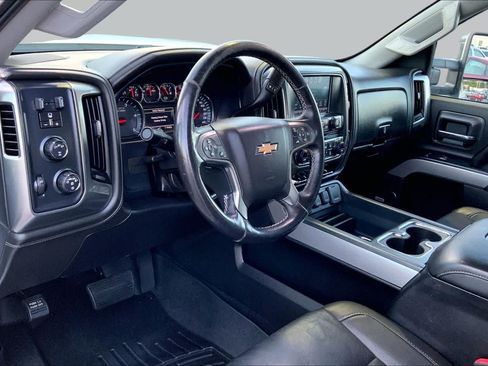 Used 2018 Chevrolet Silverado 2500 LTZ w/ Duramax Plus Package AWD/4WD image 15