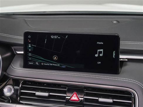 New 2026 Genesis G70 2.5T image 22