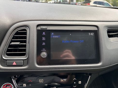Used 2022 Honda HR-V EX-L image 19