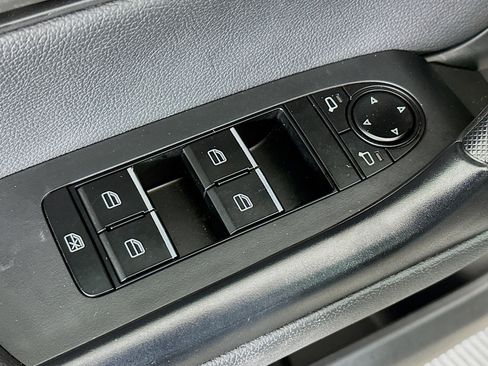 Used 2025 MAZDA CX-50 AWD 2.5 S w/ Premium Package image 15