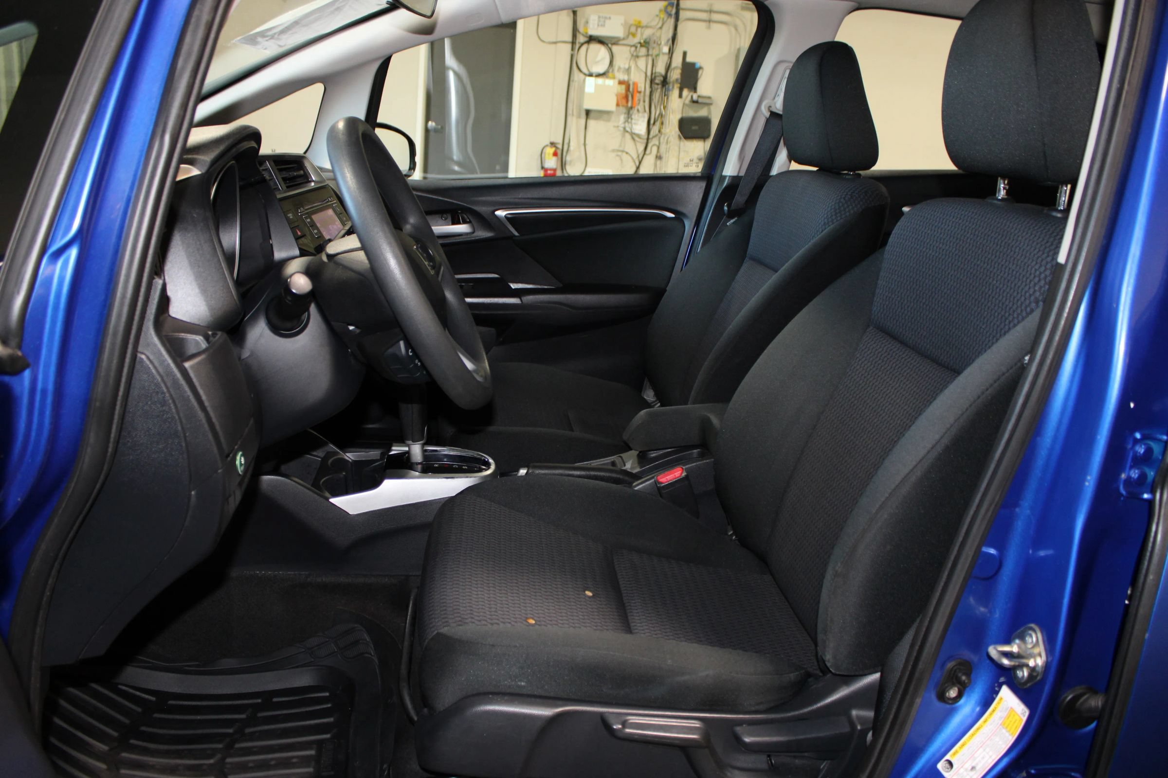Used 2019 Honda Fit LX image 20