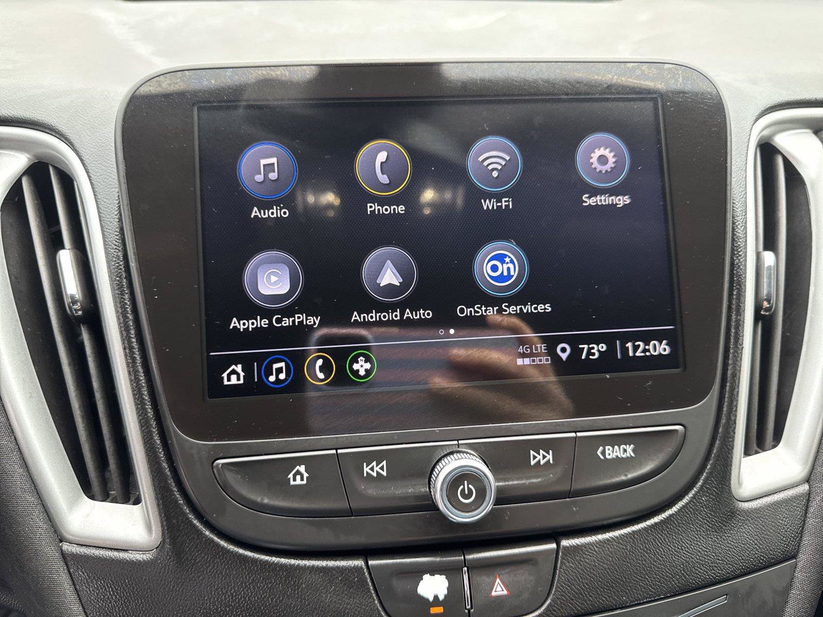 Used 2022 Chevrolet Malibu LS FWD image 18