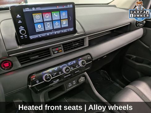 Used 2025 Honda Pilot Touring image 12