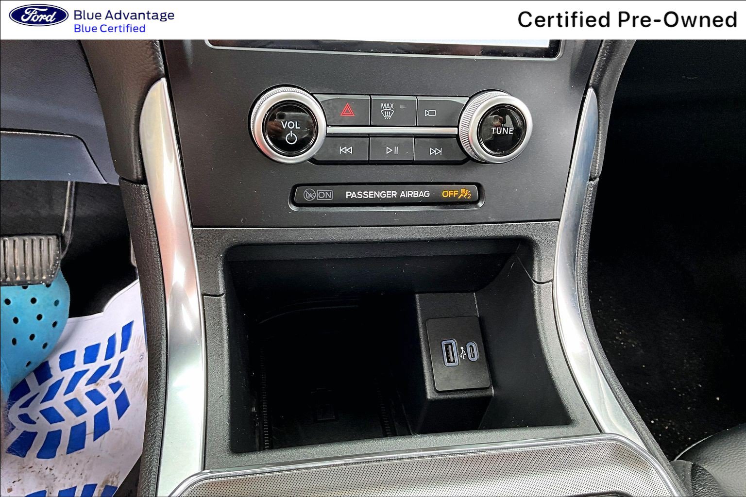 Certified 2024 Ford Edge Titanium AWD/4WD image 38