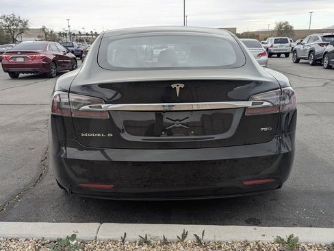 Used 2018 Tesla Model S 75D image 5