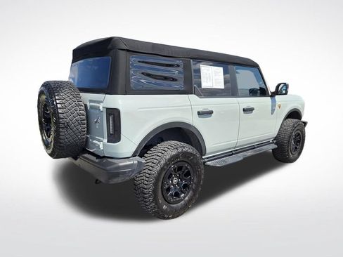 Used 2024 Ford Bronco Badlands w/ Sasquatch Package AWD/4WD image 3
