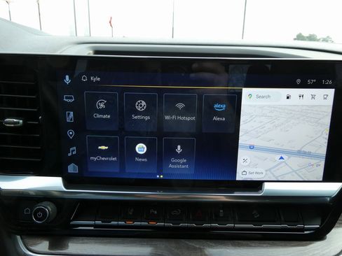 Certified 2025 Chevrolet Silverado 2500 LTZ w/ LTZ Plus Package image 31