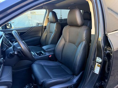 Certified 2025 Subaru Outback Limited AWD/4WD image 11