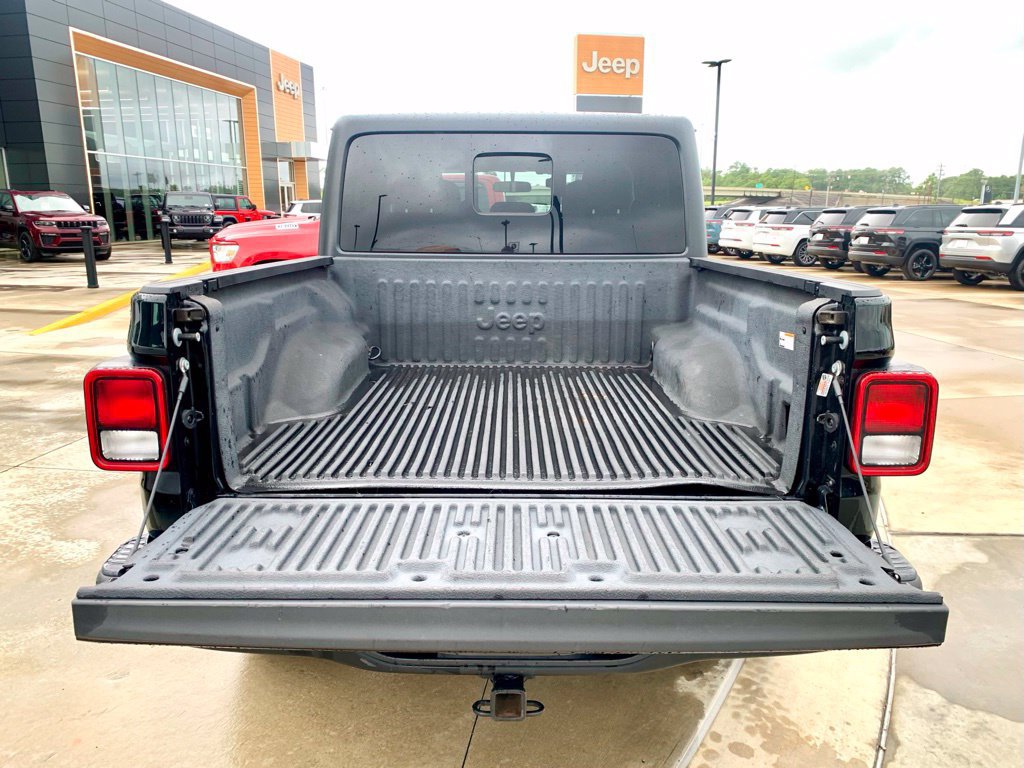 Used 2020 Jeep Gladiator Rubicon AWD/4WD image 19