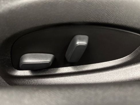 Used 2019 Chevrolet Camaro SS image 10