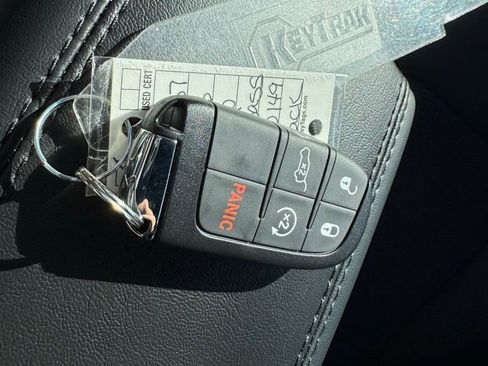 New 2026 Jeep Compass Trailhawk image 30