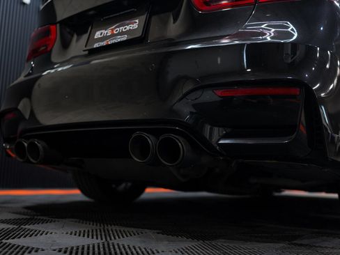 Used 2017 BMW M3 RWD image 15