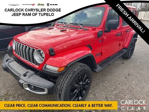Used 2025 Jeep Wrangler Sahara image 23