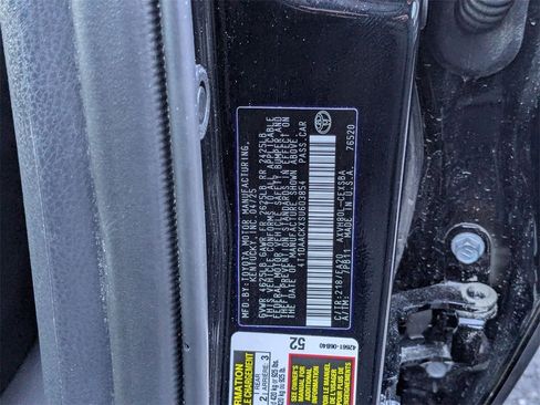 Used 2025 Toyota Camry SE image 39