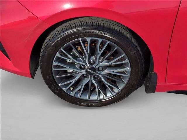 Used 2024 Kia Forte GT-Line w/ GT-Line Premium Package FWD image 24