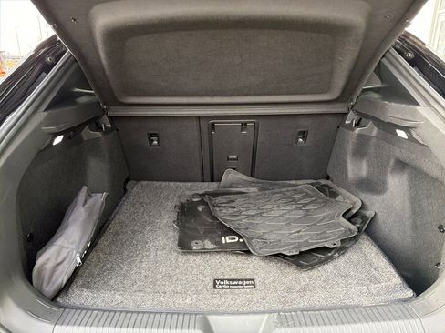 Certified 2023 Volkswagen ID.4 Pro S image 25