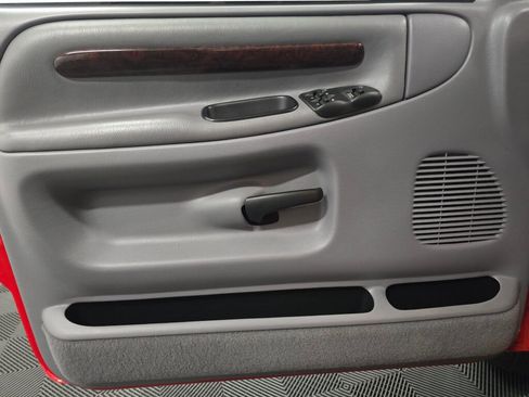 Used 1998 Dodge Ram 1500 Truck 2WD Regular Cab image 95