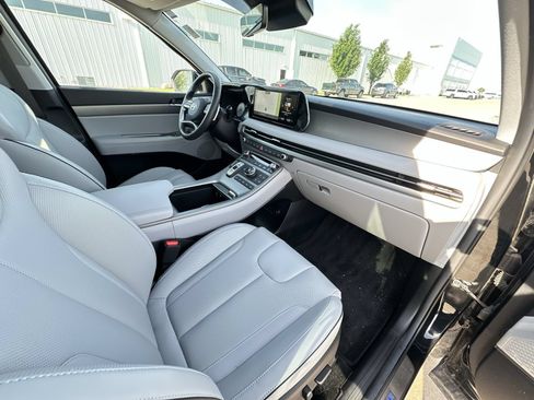Used 2025 Hyundai Palisade SEL AWD/4WD image 30
