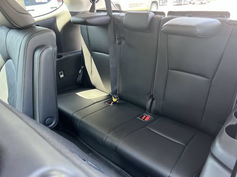 Used 2020 Toyota Highlander Platinum AWD/4WD image 33