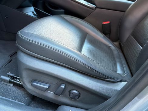 Used 2020 Hyundai Kona Limited image 15