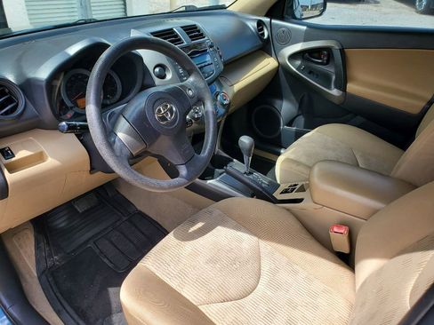 Used 2011 Toyota RAV4 2WD w/ Base L4 Extra Value Pkg image 15