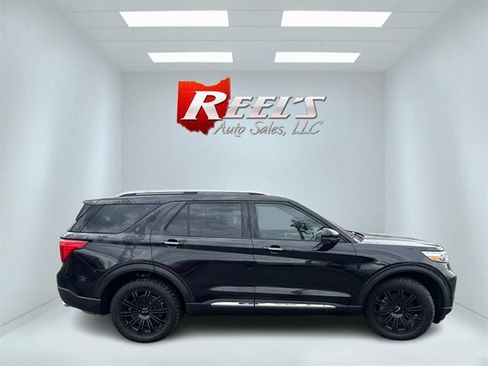 Used 2020 Ford Explorer Limited w/ Hybrid Equipment Group 310A image 30