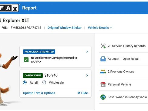 Used 2015 Ford Explorer XLT w/ Equipment Group 201A AWD/4WD image 3
