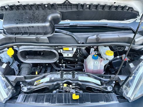 Used 2023 RAM ProMaster 3500 w/ Driver Convenience Group image 17