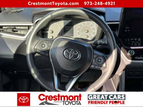 Certified 2025 Toyota Corolla Cross LE image 12