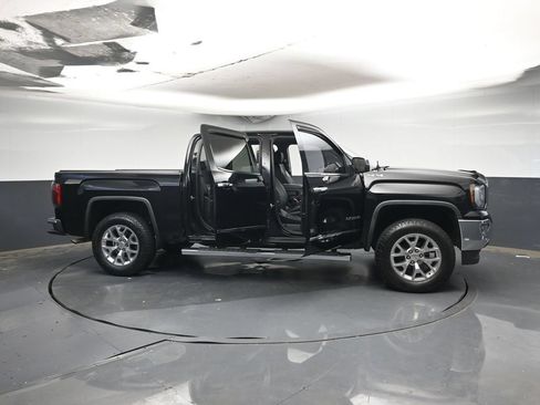 Used 2018 GMC Sierra 1500 SLT w/ SLT Premium Package AWD/4WD image 46