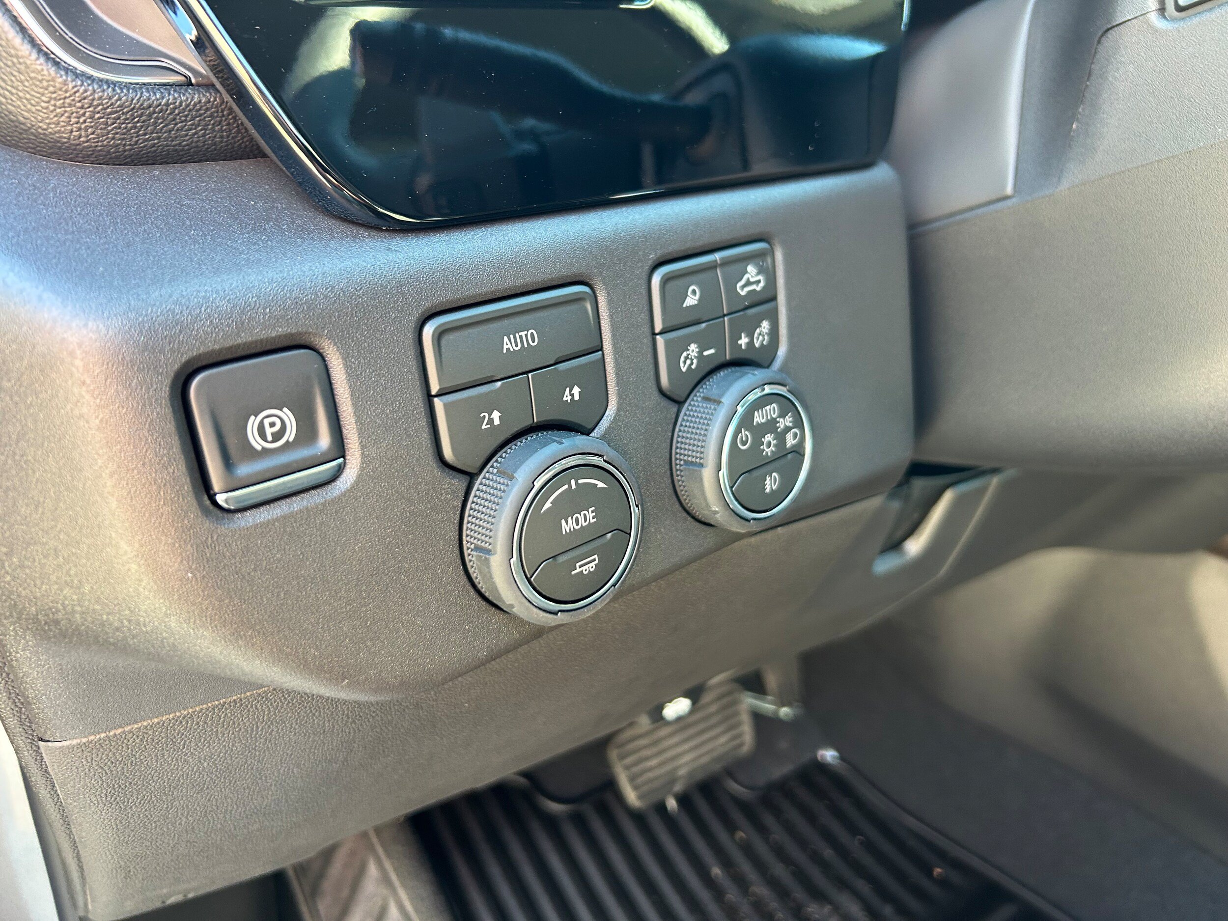 New 2026 Chevrolet Silverado 1500 RST w/ Safety Package AWD/4WD image 19