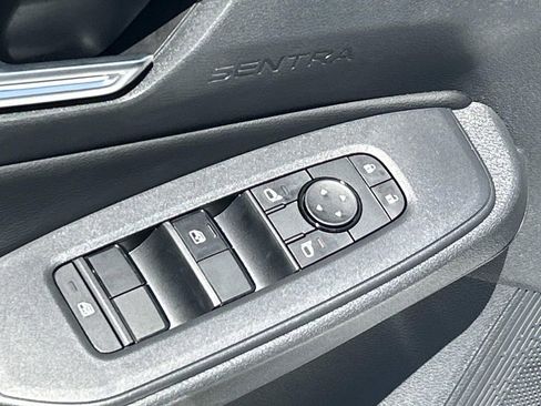 New 2026 Nissan Sentra SV w/ SV Convenience Package FWD image 16